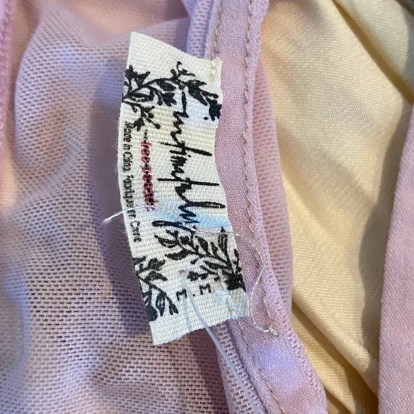 FREE PEOPLE Silky Lavendar Bralette NWOT Size Med - Picture 3 of 3